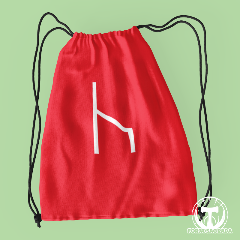 Bolsa roja de deporte con diseño vikingo de la runa Raido, símbolo de guía, viaje y pasión.